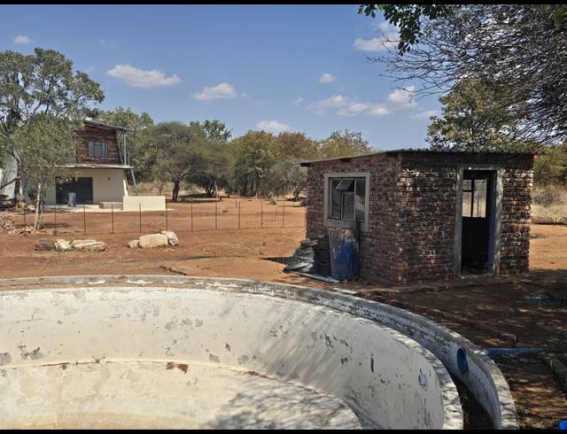 21HA FARM FOR SALE IN MOPANE